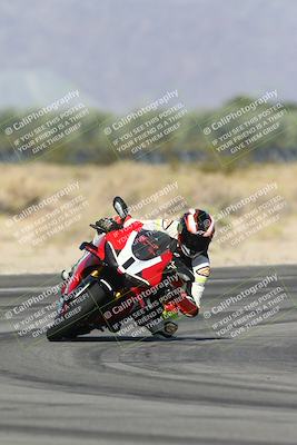 media/Oct-25-2025-Race Pace (Sat) [[47cce5476f]]/Verified/3-Turn 16 (1020am)/